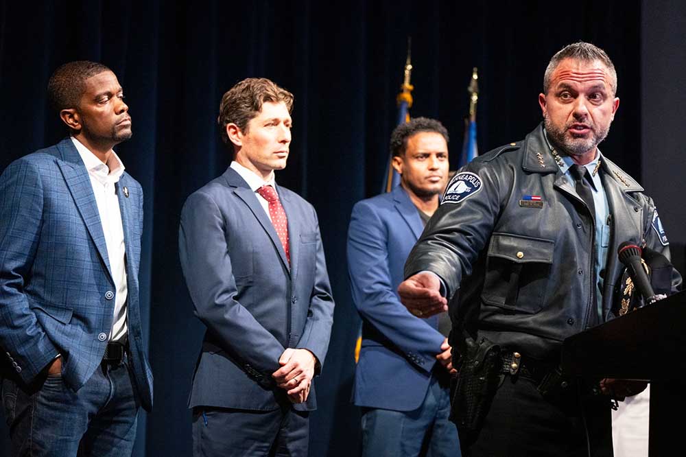 Federal authorities plan operation in Minnesota focusing on Somali immigrants, AP source says